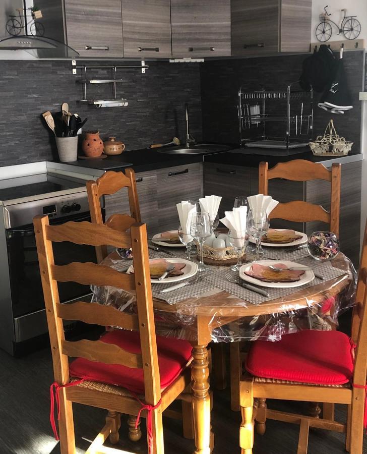 Gite De Charme Le Val Mellis Classe 3 Etoiles Dans La Douceur Provencale Vaumeilh Exteriör bild